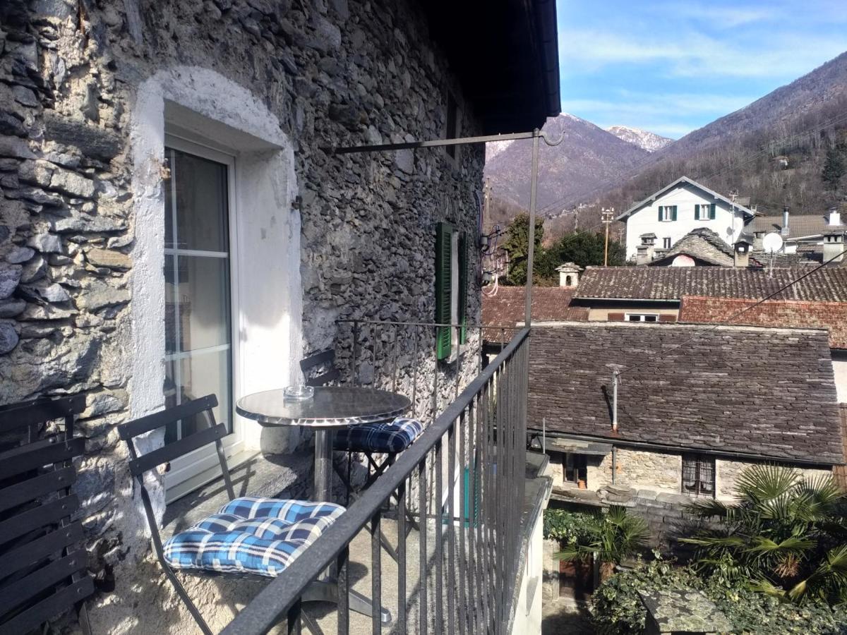 Appartement "Casa Luigi" Intragna Exterior photo
